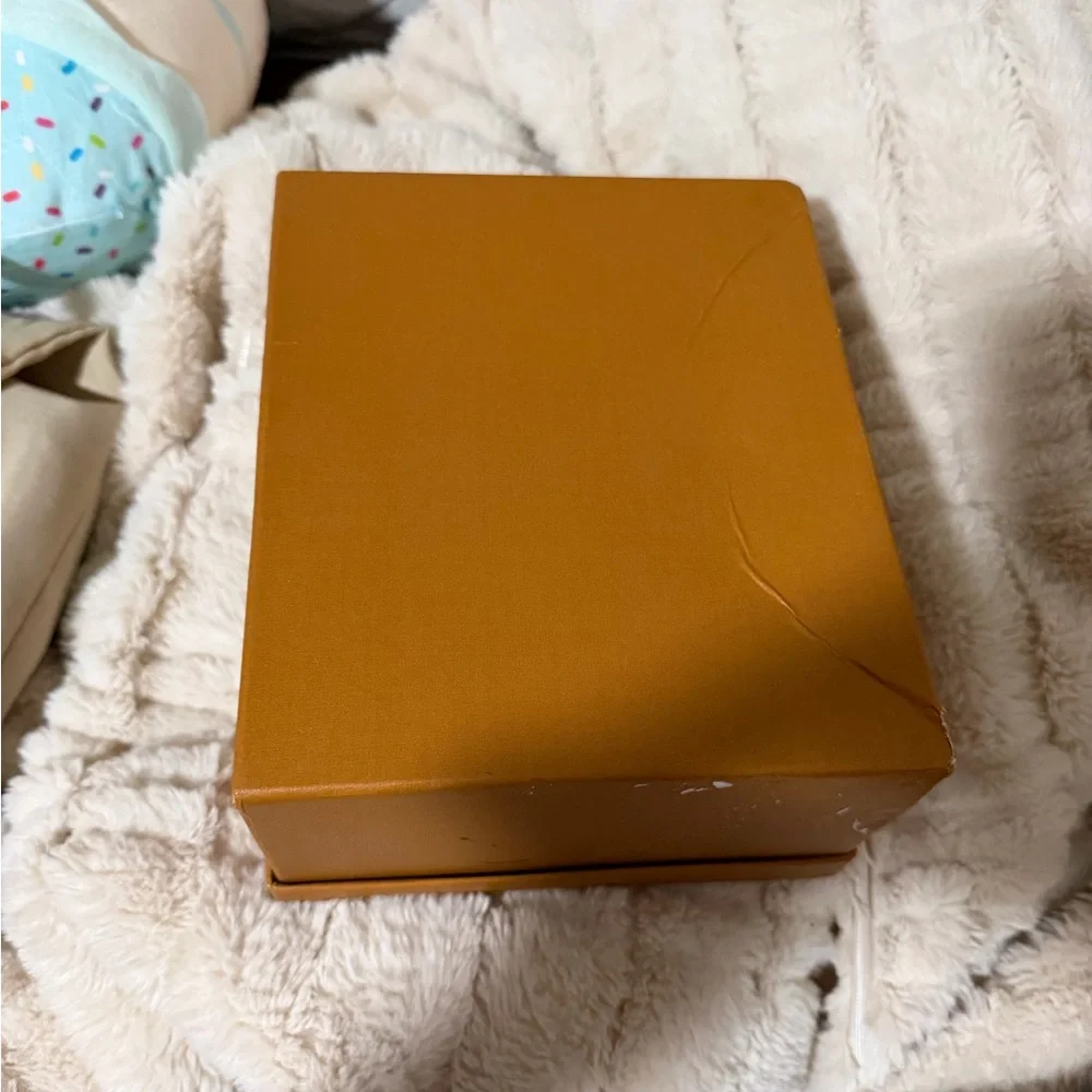 Orange/ brown Box